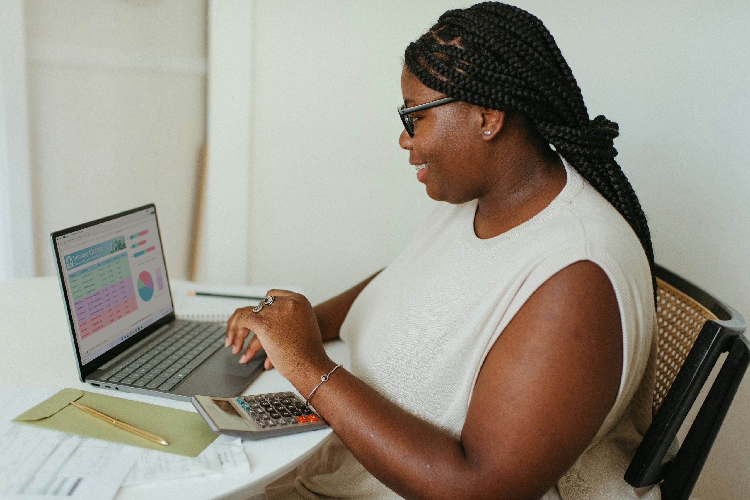 lady working on her laptop